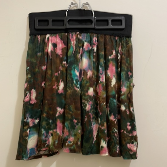 h.i.p. (Happening in the present) Mini skirt (sz m) - Picture 2 of 7